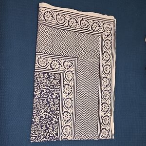 Tag Ltd Blue and White Tablecloth